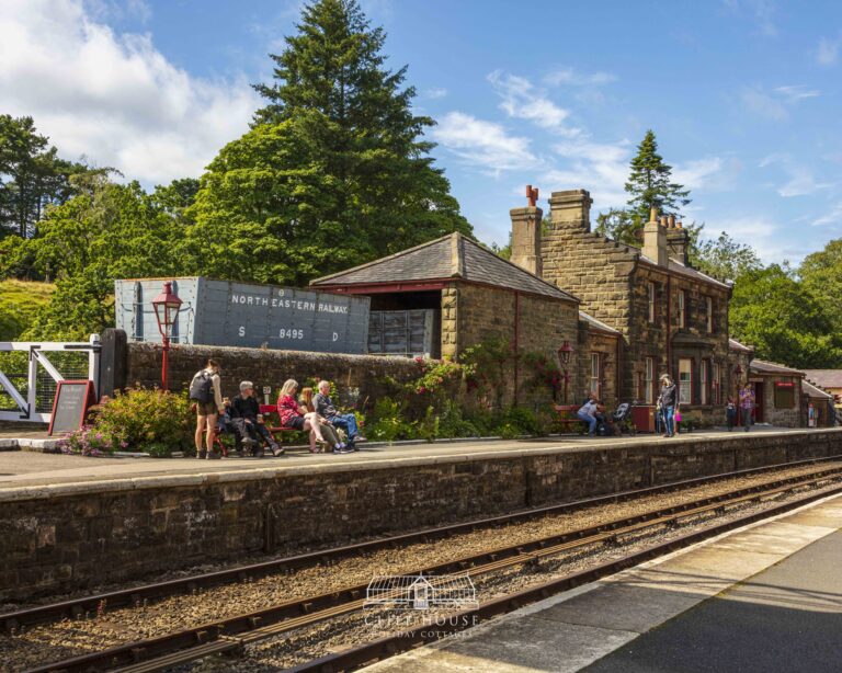 north yorkshire moors railway annual pass, nymr, things to do, self catering, things to do with kids