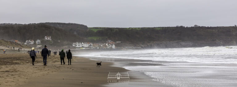 whitby to sandsend walk97082 cliff house holiday cottages whitby sandsend walk things to do north yorkshire